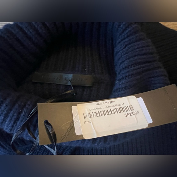 Jenni Kayne Cashmere Turtleneck Sweater NWT - color Navy - size M / Medium - Picture 14 of 15